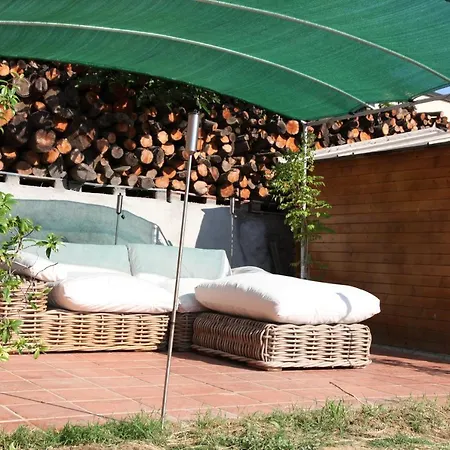 Cabanyes Lodge Llagostera